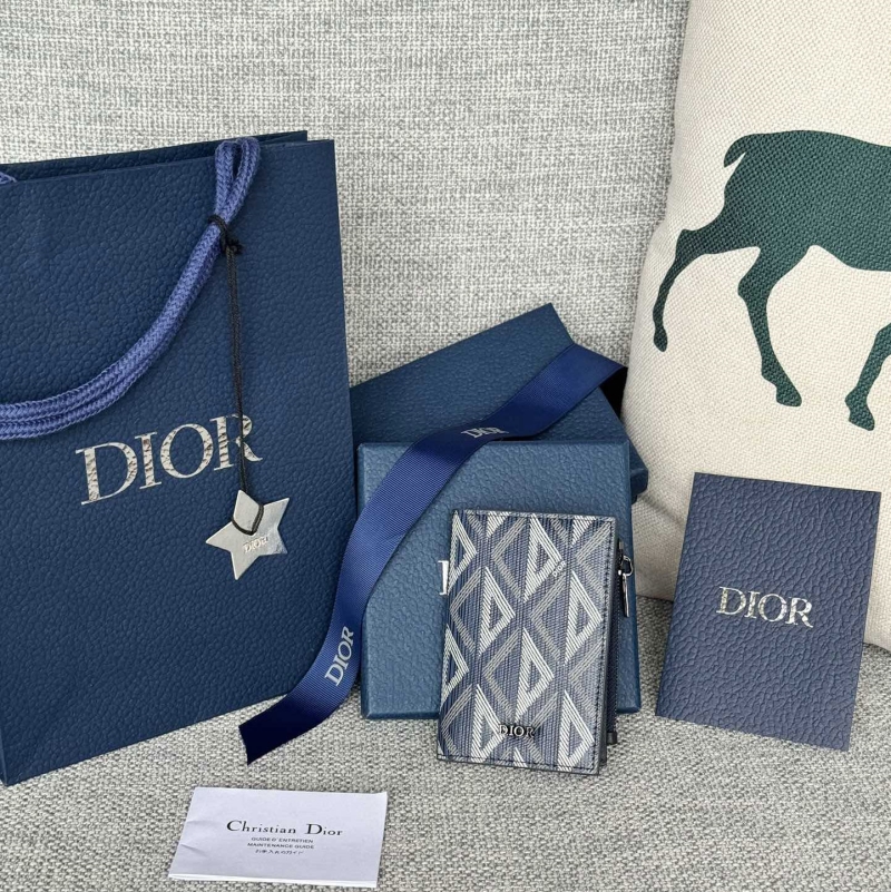 D*or wallets